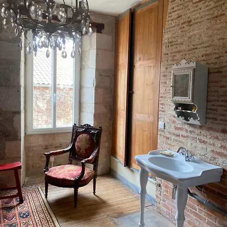 Appartement Gorgeous Old House In The Centre Of *